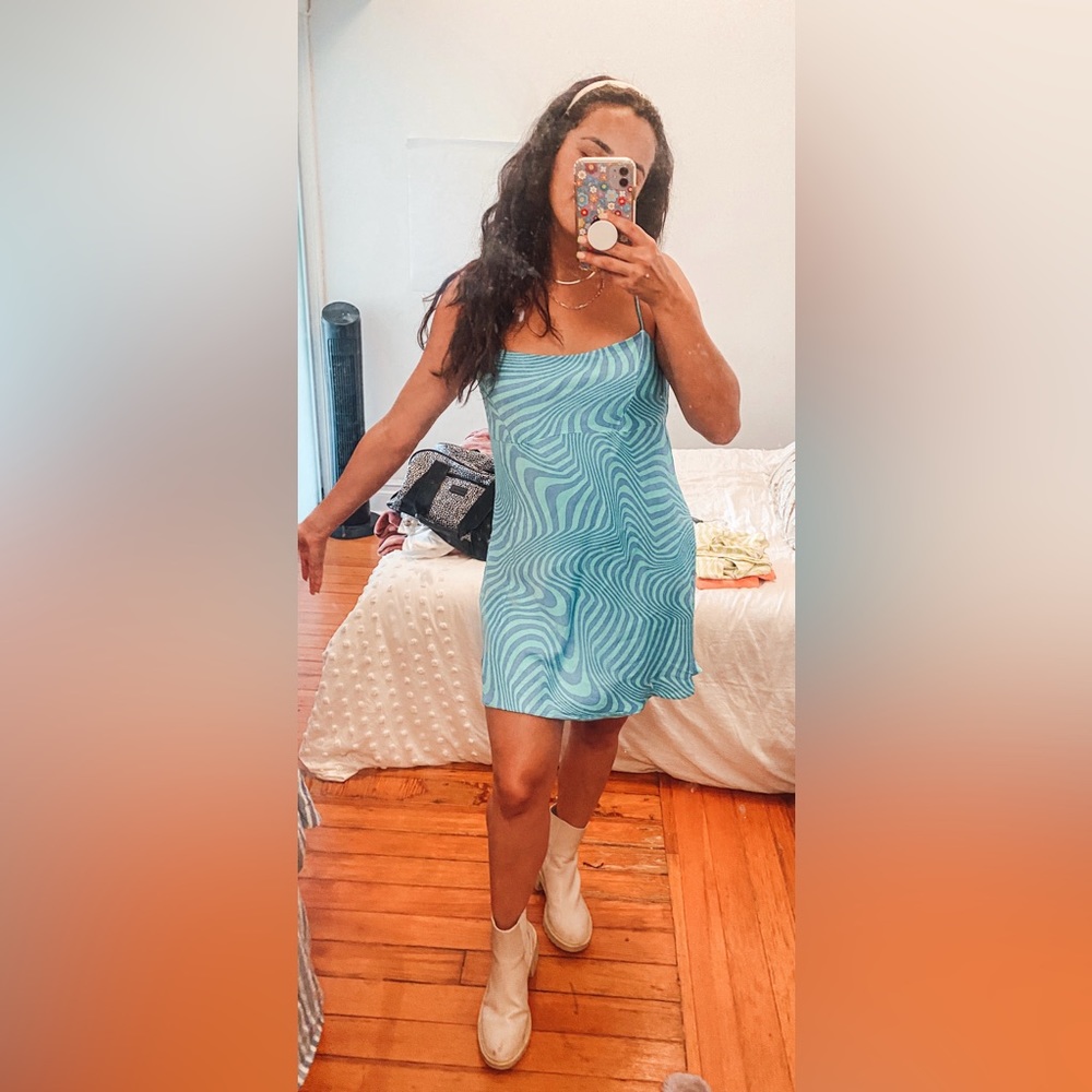 Zara // retro blue swirl dress satin